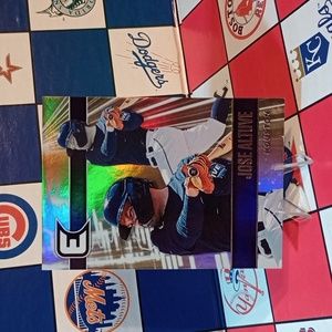 Jose Altuve baseball card